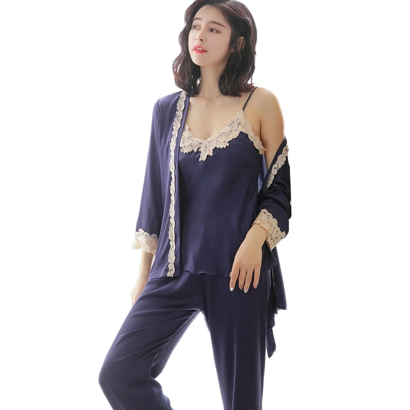 

Satin Pajamas for Women Elegant 3pcs Sleepwear Female Sexy Lace At All Seasons Silk Pajamas Set Coat+Vest+Pants 2019 Pijama