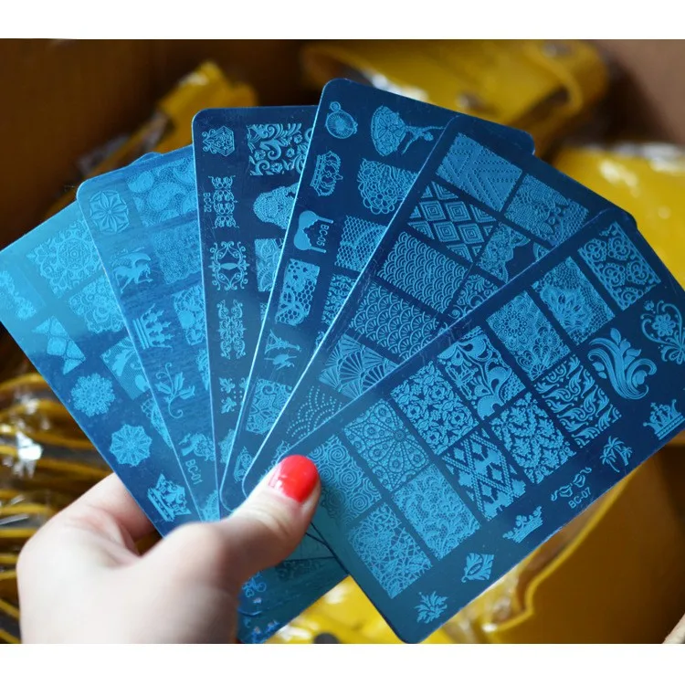 

Wholesale 1pcs New Black Flower Lace Nail Stamping Plates Stainless Steel Nail Art Stamp Template Manicure Nail Tools BC01-10 10