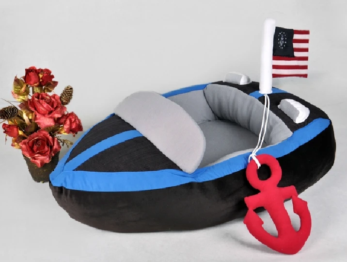 Free Shipping Luxuries Boat Shaped Dog bed pet bed in Free Shipping