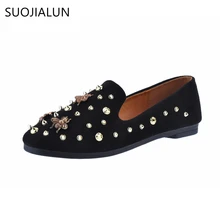 SUOJIALUN 2018 Flats Shoes Women PU Leather Flats With Rivet Slip On Casual Round Toe Slip Brand Designer bee Female shoes