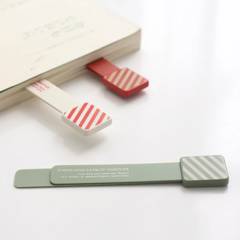 Clip page bookmarks creative cute bookmarks small fresh book folder