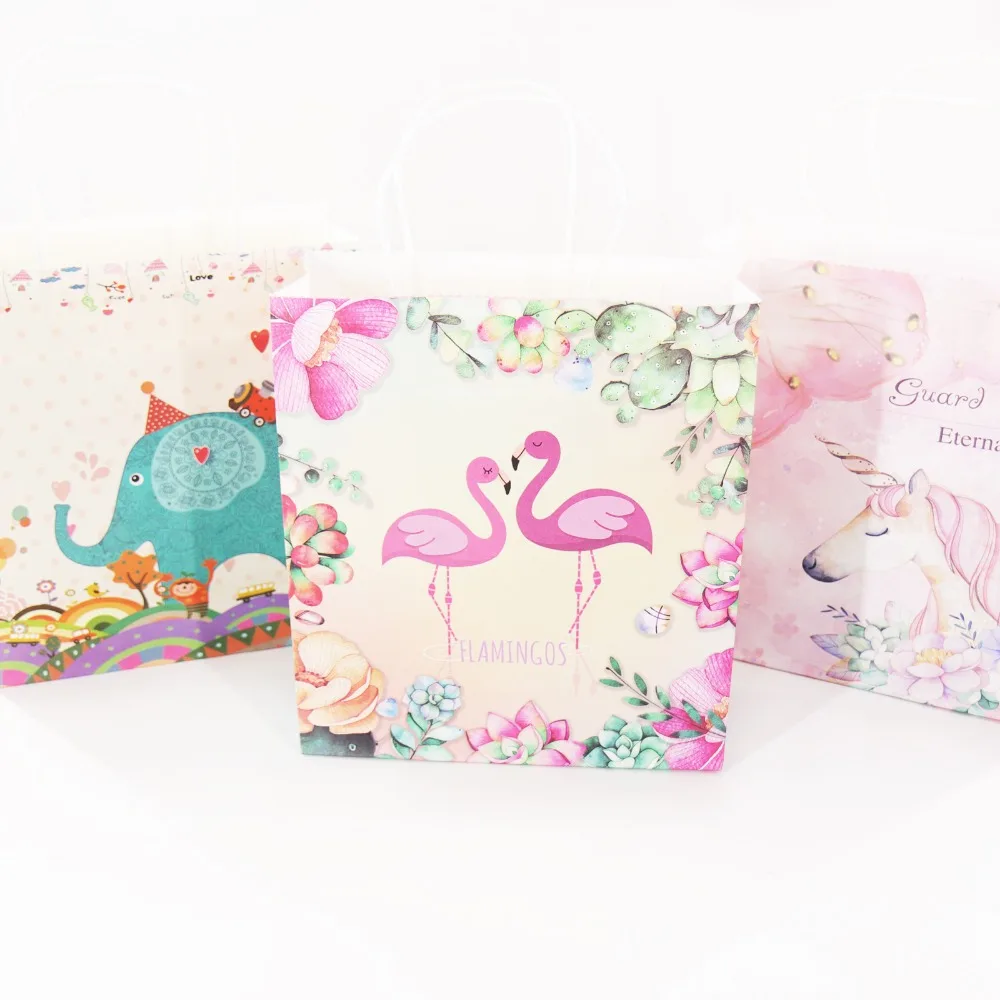 

2pcs/Set Flamingo Paper Gift Bags Pink Unicorn Candy Bag for Wedding Party Baby Shower Birthday Gift Box Unicorn Party Supplies