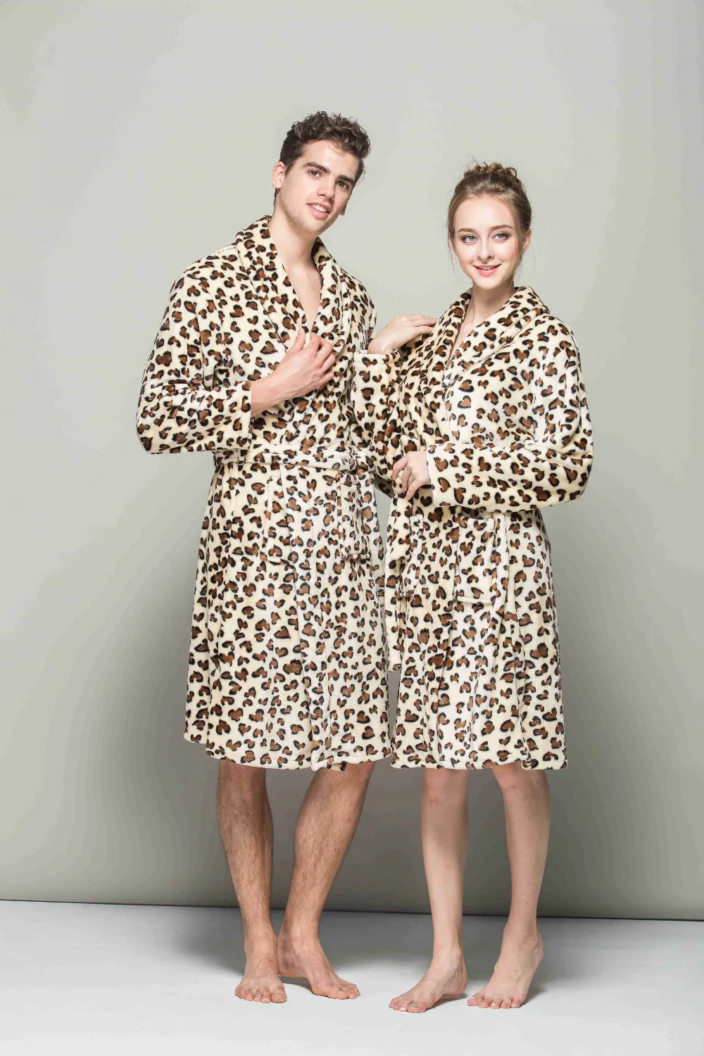 Зимний фланелевый Халат, женский сексуальный халат с длинным рукавом и леопардовым принтом для женщин и мужчин, домашняя повседневная одежда для сна