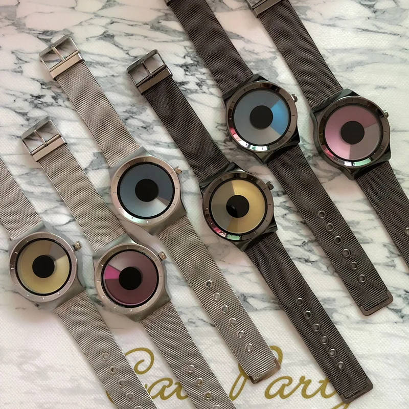 

2018 Trend Rainbow Gradient Color Dial Alloy Steel Mesh Belt Watch High Quality Men And Women Quartz Watch
