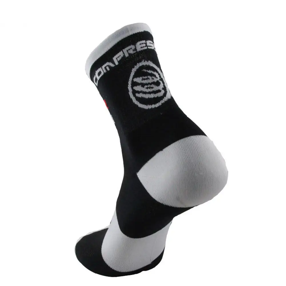 Езда на велосипеде езда носки Для мужчин Для женщин спортивные носки для занятий Баскетболом, футболом, пригодный для Большие размеры 40-46, дышащие, носки унисекс на открытом воздухе - Цвет: Black