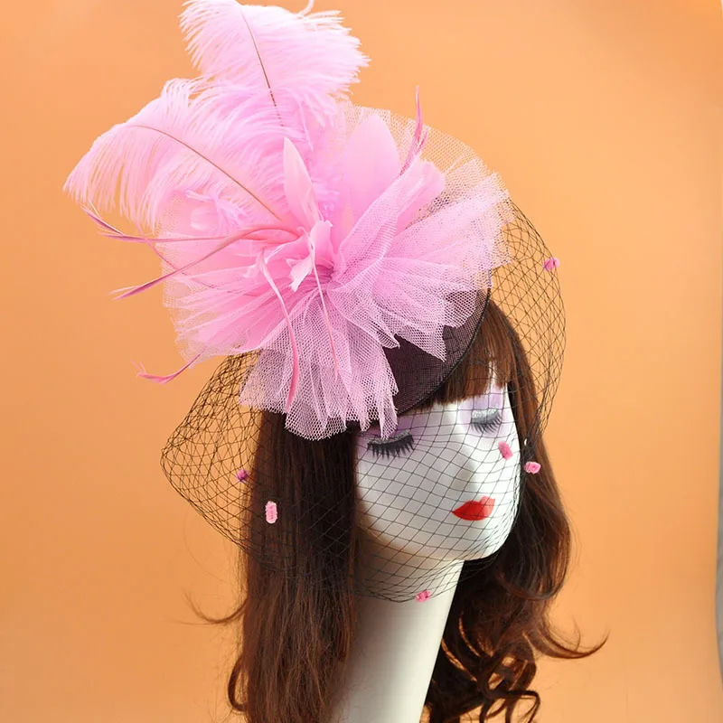 Перьевые вуалетки для женщин и девочек шляпа-таблетка Коктейльная церковь Кентукки Дерби шляпа клетка Чай Вечерние Свадебная шляпка лицевая вуаль - Цвет: Розовый