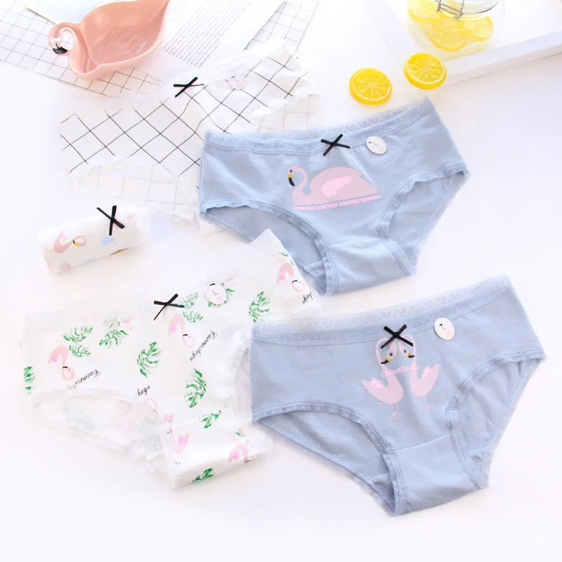 

New Fashion Flamingo Panties Women's Cotton Mid-Waist ladies Soft Breathable seamless Kawaii cute print cartoon panties Briefs