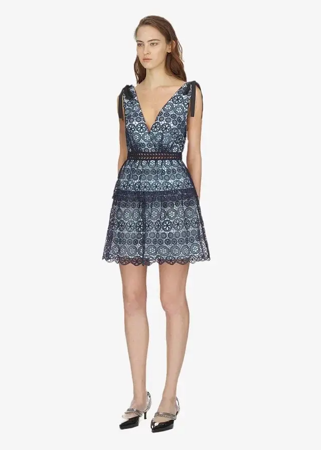 

Women Dress 2018 New Heavy Water Lace Embroidered Dress