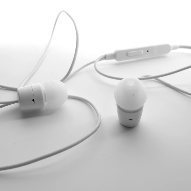 Стереогарнитура Sony MH750 с микрофоном оригинальные наушники бесплатная