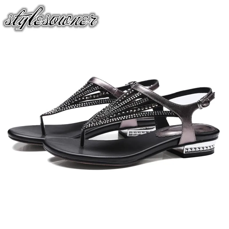 

Stylesowner New Arrival 2018 Summer New Sandals 2cm Low Heels Gray Color Kid Suede Buckle Strap Novelty Women Sandals Female