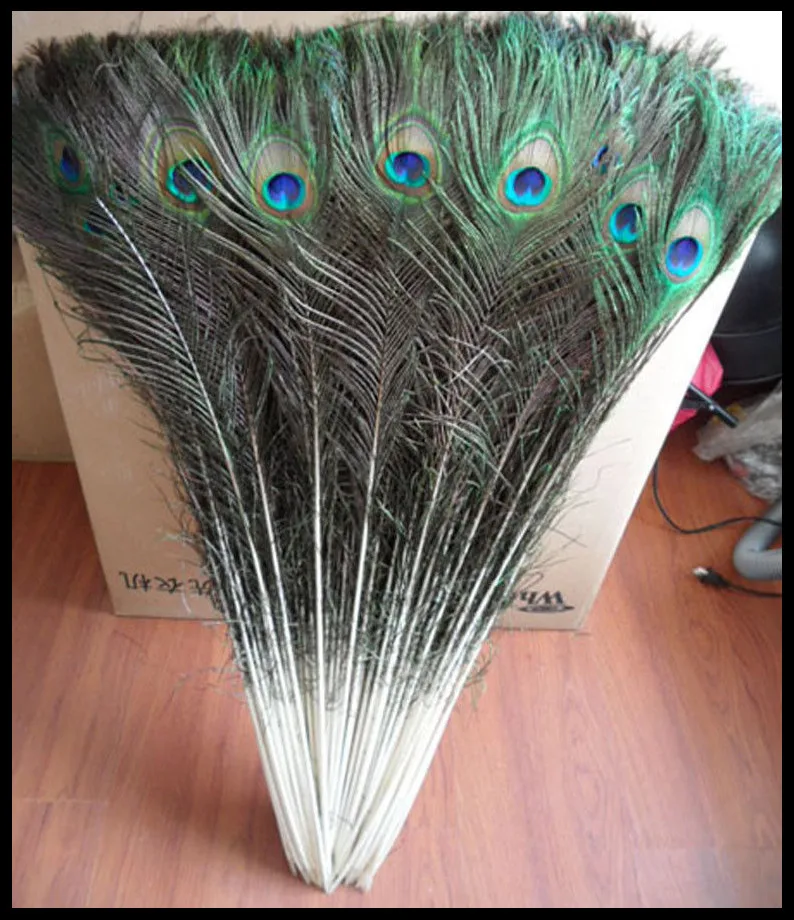 

50Pcs 28-32 Inch (70-80CM) Plumas Boa Natural Peacock Eye Tail Wedding DIY Clothes Decoration Peacock Feathers