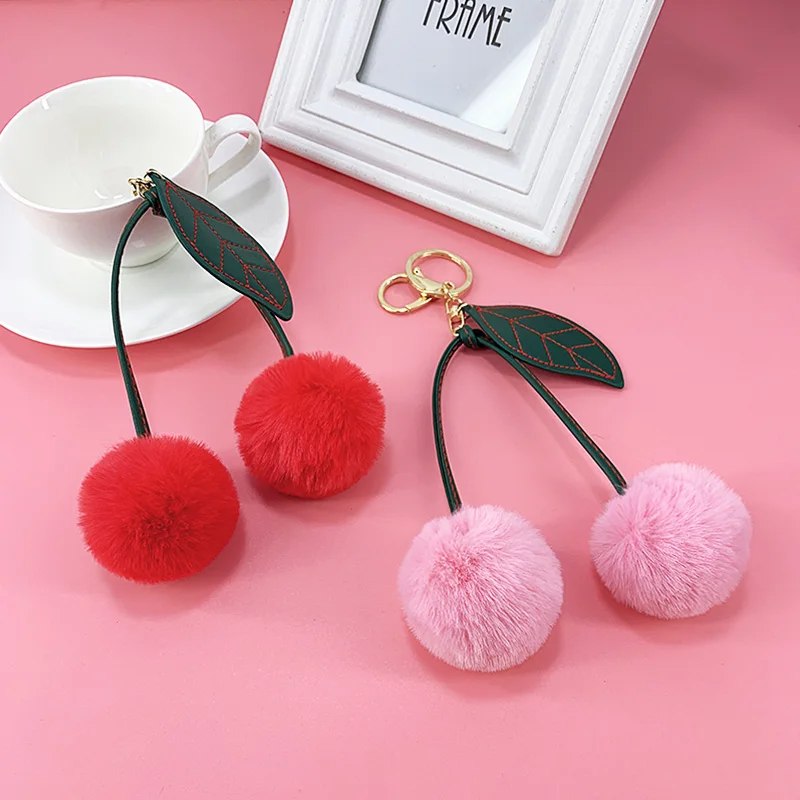 Брелок в виде вишни с меховым помпоном плюшевый шар брелки для ключей сумки