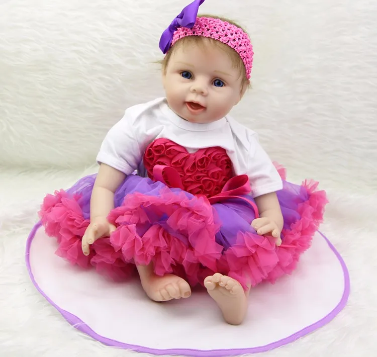

Reborn Baby Pretty Girl silicone dolls toys 22inch 55cm bebe original reborn brand fashion dolls gift boneca reborn realista