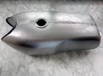 

Universal DIY Vintage Modification Customized Bare Steel Gas Petrol CG125 Motorcycle Fuel Tank