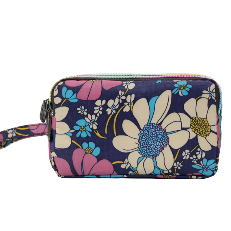 3715602893_1103933845