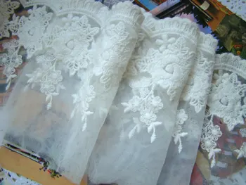 

5 Yards Lace Fabric Trim In White DIY Handmade Embroidery Floral Lace Fabric Appareal Accessories