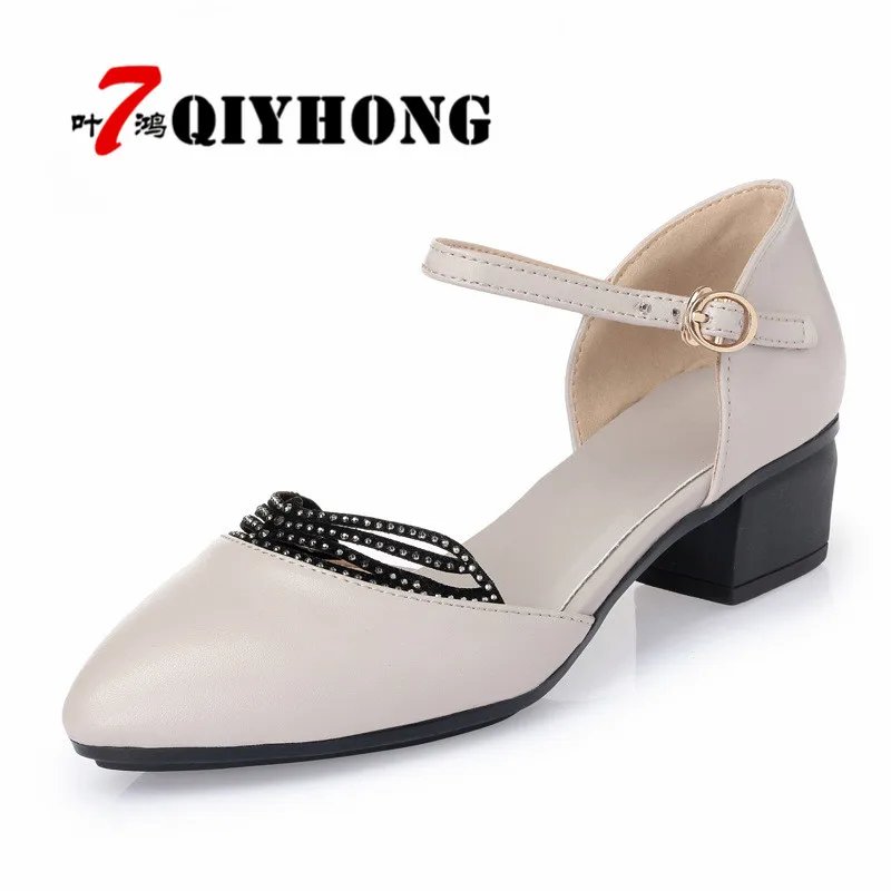 

Ms. Hollow Cool Shoes 2018 Spring And Summer New Style Leather Women Sandals With A Buckle Large Size Hollow Shoes Woman