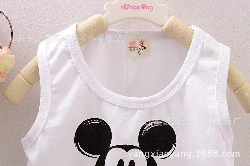 2018 new baby boys girls Clothes set Kid Minnie Vest +short pant summer style baby suits Children Clothing cartoon mickey sets 28