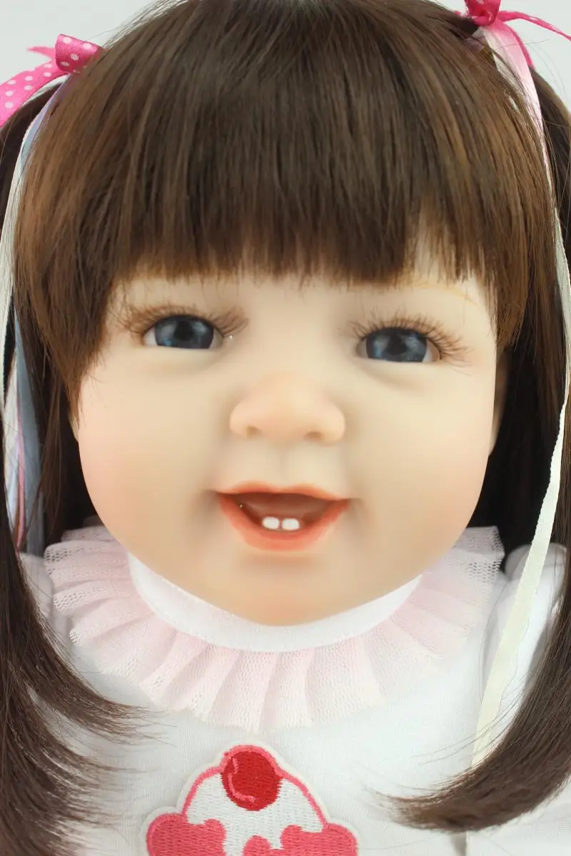 

22 inch 55cm solid silicone reborn babies lifelike lovely girl dolls Fashion boneca reborn Kids Toys