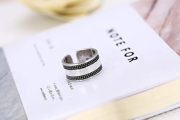 9994965176_1039125567