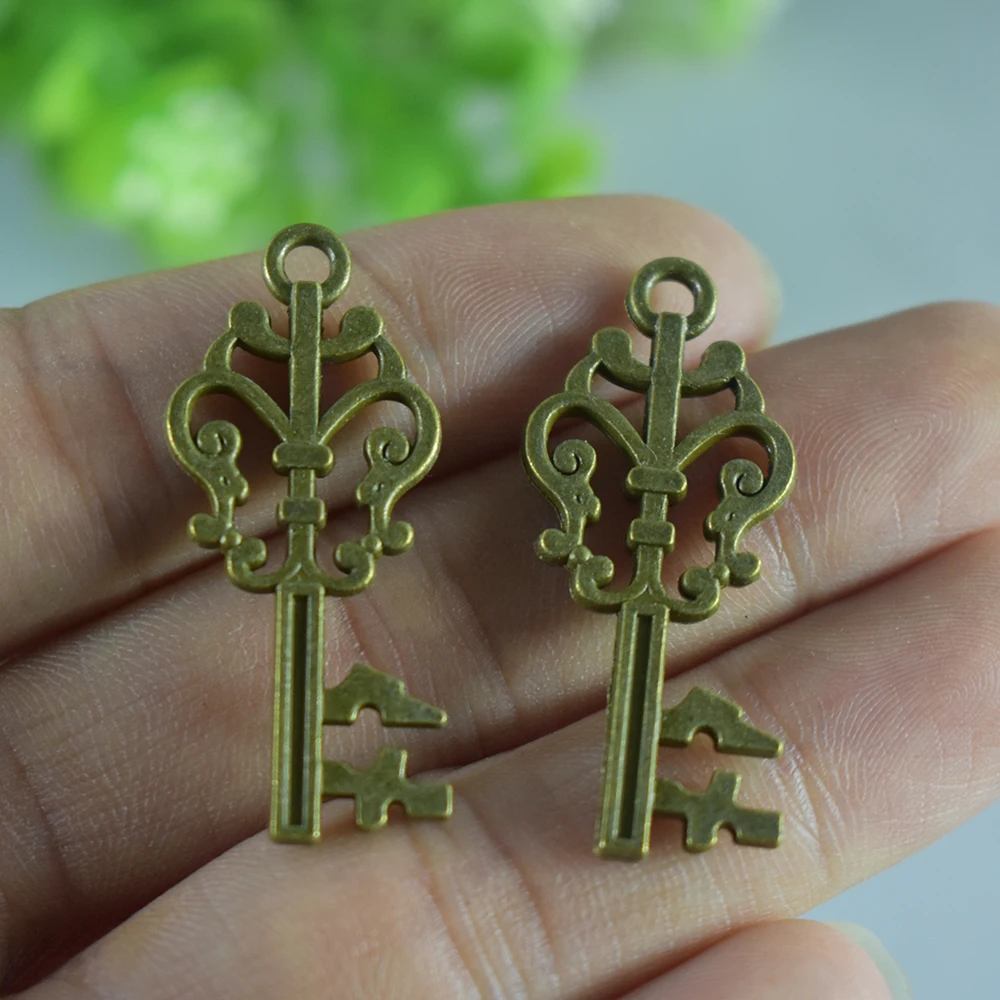 

4pieces 36x16mm Antique Bronze Charm Pendant Key