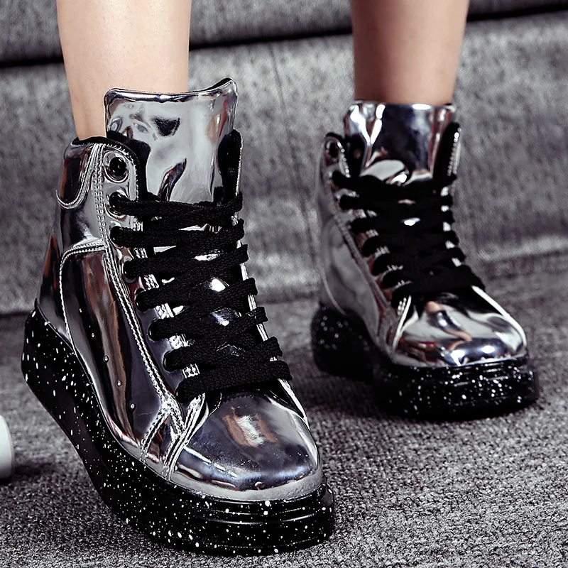 

TUINANLE Snow Boots Women 2020 Autumn Early Winter Thick Bottom High Upper Board Shoes Fashion Mirror Ankle Boots Lovers Shoes