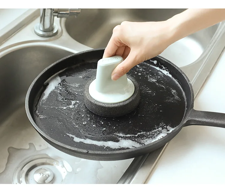 sponge cleaning brush