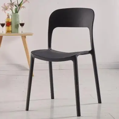 Стул простой современный пластиковый обеденный стул home ресторан творческий отдых на прием к обсудить Nordic модное кресло