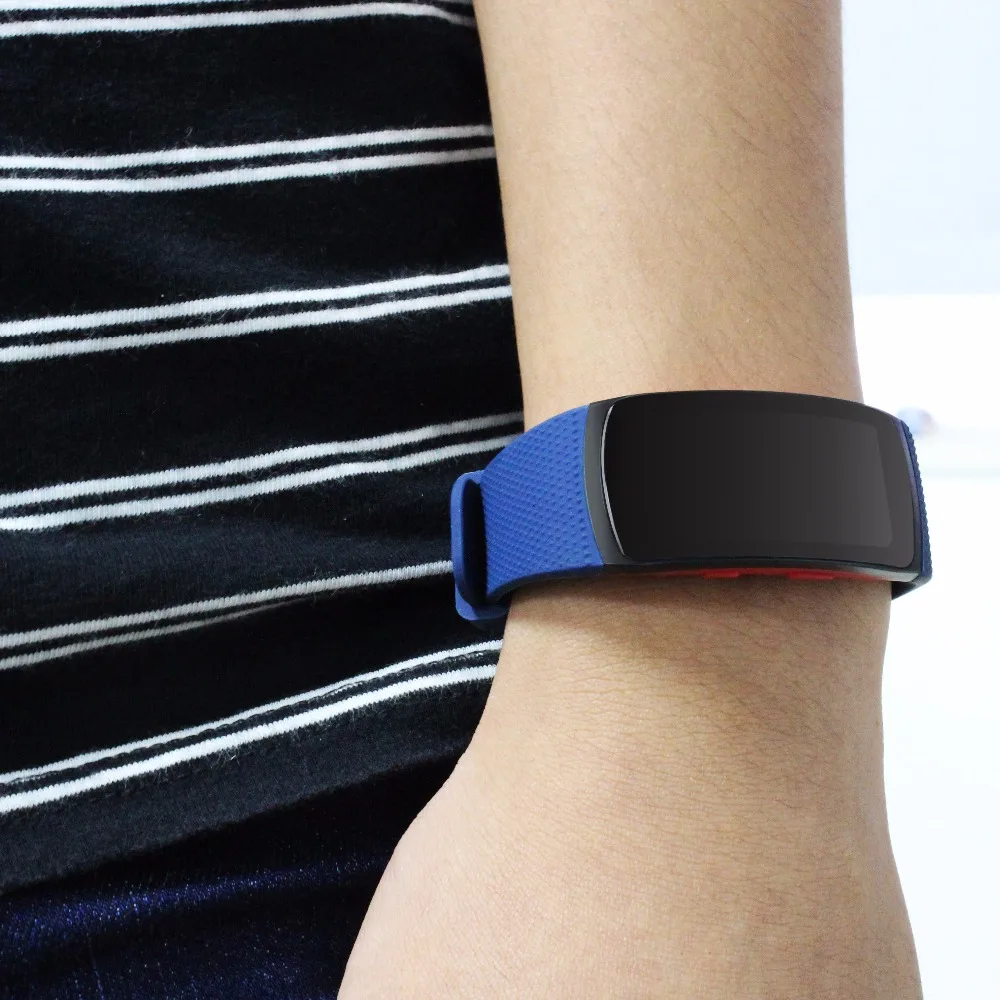 Ремешок силиконовый резиновый для Samsung Gear Fit 2 R360 / Fit2 Pro R365 спортивный браслет со