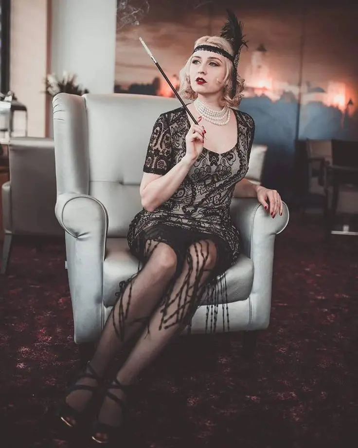 Women Great Gatsby Party Costume Accessories Set 1920s Flapper Accessories Feather Headband Gloves Cigarette Holder 3 Pack pirate costume women