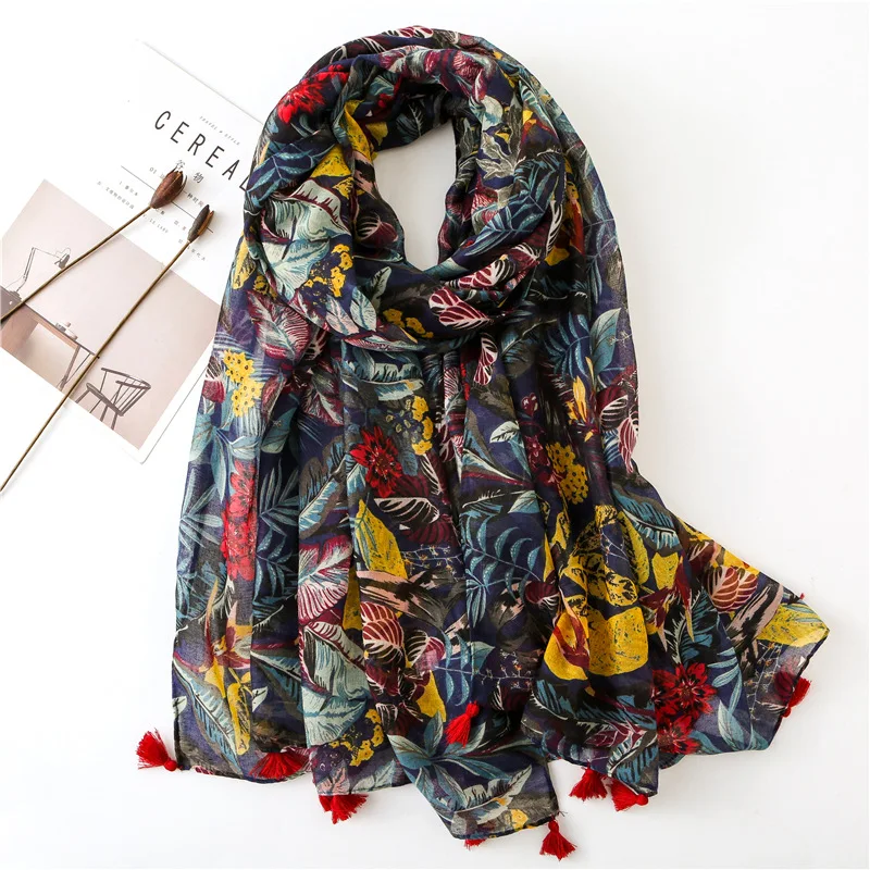 

2019 Women Spring Retro Leaves Tassel Viscose Scarves Hijabs Beach Stoles Lady Pashmina Shawls and Wraps Foulard Muslim Sjaal