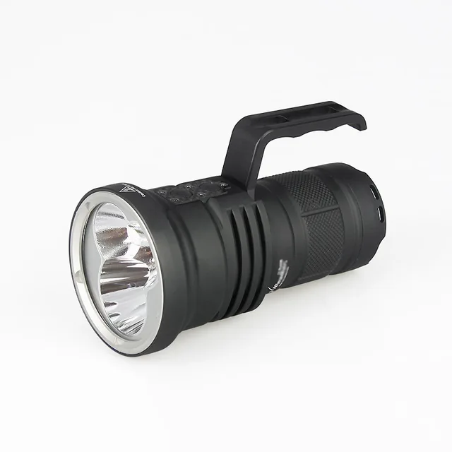 Cheap New Arrival MM18 LED Flashlight  Maximum Output Up to 5233 ANSI lumens Highly Efficien CL15-0090