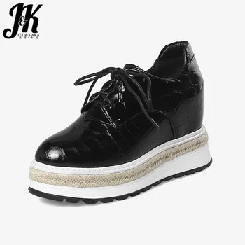 

JK 2018 Fashion Casual Women Flats Lace Up Wedges Round Toe Printing Footwear Spring Straw Weave Platform Ladies Elevator Shoes