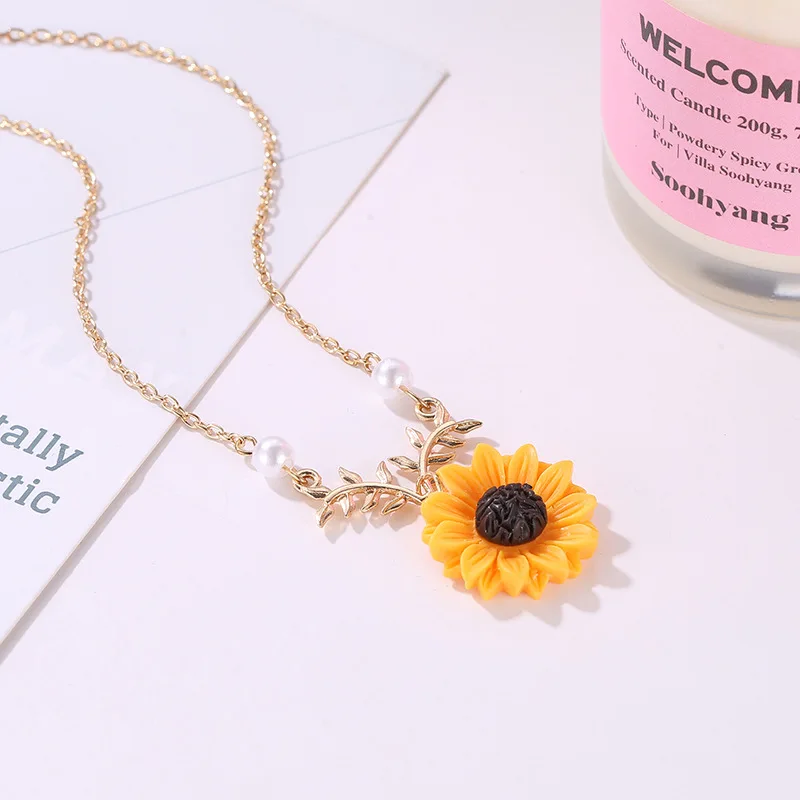 

Vivid Yellow Sunflower Silver Golden Solid Branches White Simulated Pearl Beads Pendant Elegant Necklaces For Women