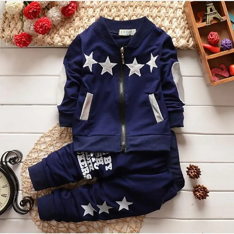 

2017 new spring/autumn baby Boy clothing set boy sports suit set children christmas outfits girls tracksuit clothes T shirt+pant