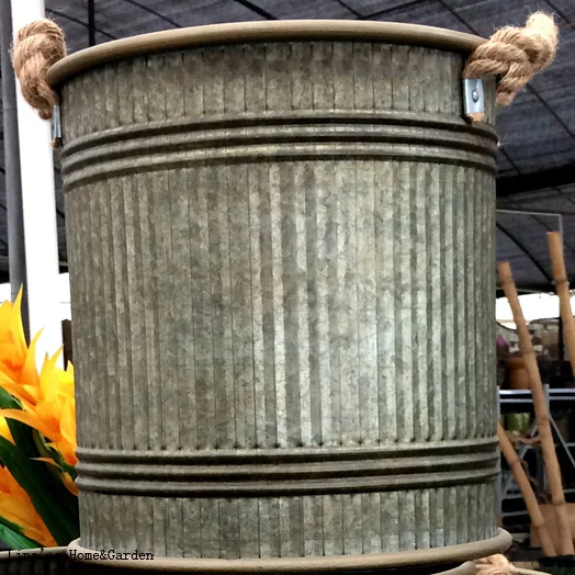 stripe cylinder hand crafted antique galvanized flower bucket with hemp rope handles (4)