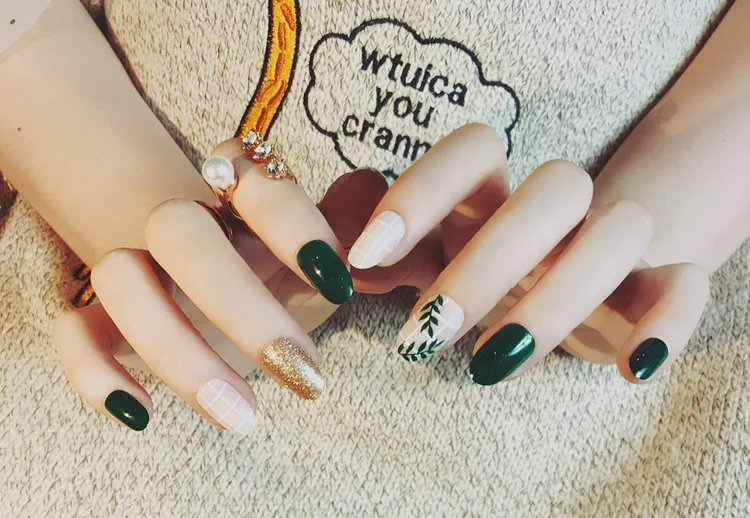 Correção de Unhas Dicas com 2g Novo Excelente Packs Moda Noiva Unha Falsas 24 Cola Senhora Sexy Diária Dedo Lucxry Mulheres Falso Prego 3 6 High Quality Beleza e saúde