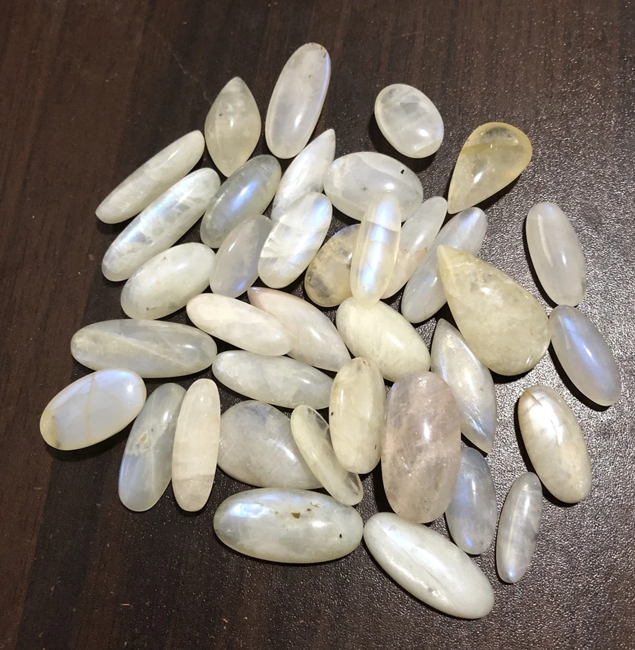 Natural Moonstone Irregular Size Pendant Beads Loose Gem Stone Cabochon For jewelry making Mixed 5pcs/lot 10-20mm in Size
