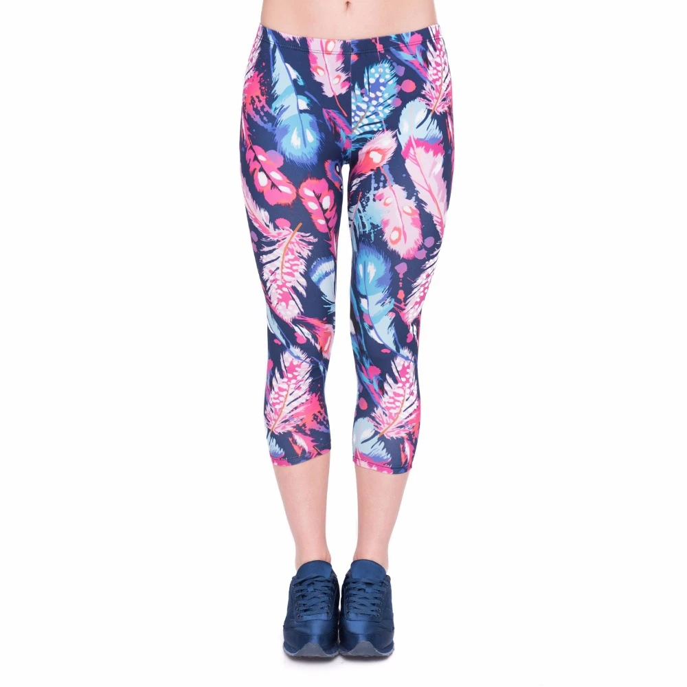 Summer Women Capri Leggings Feathers Color Printing Sexy Mid-Calf 3/4 Fitness Trousers Movement Leggins Capri Pants Summer Women Capri Leggings Feathers Color Printing Sexy Mid-Calf 3/4 Fitness Trousers Movement Leggins Capri Pants