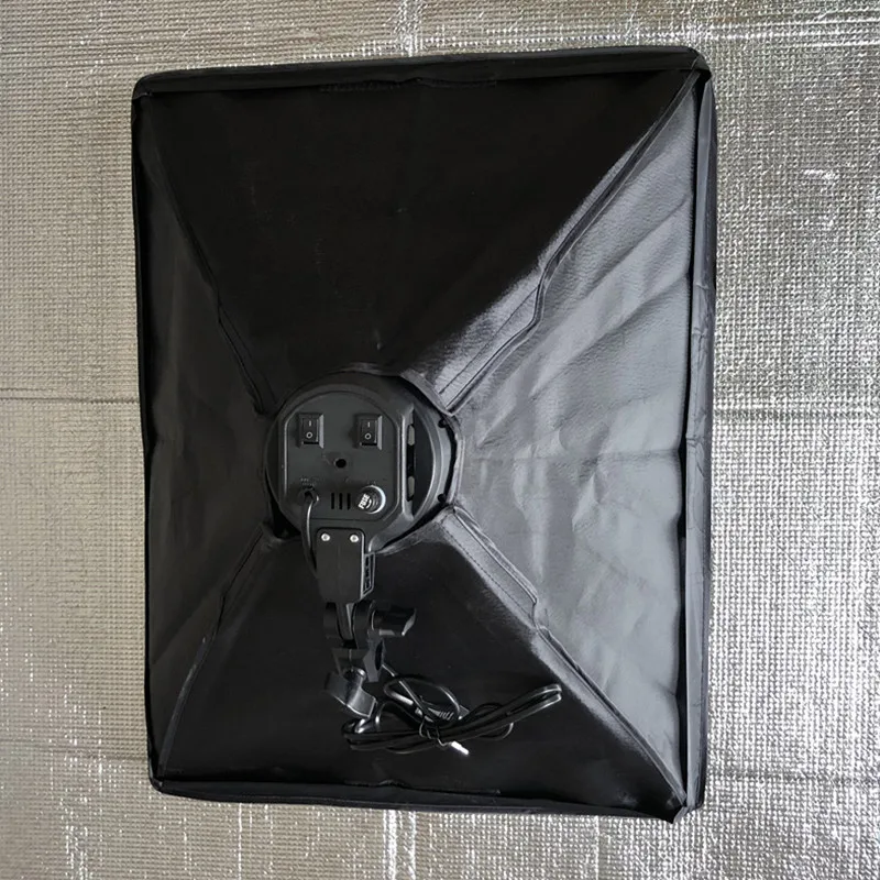 Preise Euro Typ Stecker E27 4in1 Basis Sockel Licht Lampe Birne Halter Adapter für Foto Studio kit Mit 50x70 faltbare Softbox fotografie