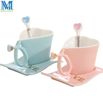 

Meltset 1 Set Heart Shape Ceramic Coffee Cup Set Coffee Cup+Saucer+Spoon Creative Tea Cup Set For Couple Valentines Gift