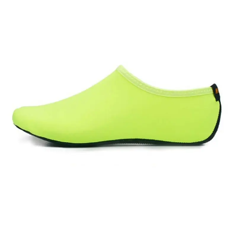 Для взрослых пар, Пляжные Носки для дайвинга, подводного плавания, подводного плавания, яркие однотонные, для бассейна, быстросохнущие, босиком, для серфинга, без шнуровки, водонепроницаемая обувь - Цвет: Green S