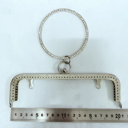 TB2bzGHd4eI.eBjSsplXXX6GFXa_!!1742794719