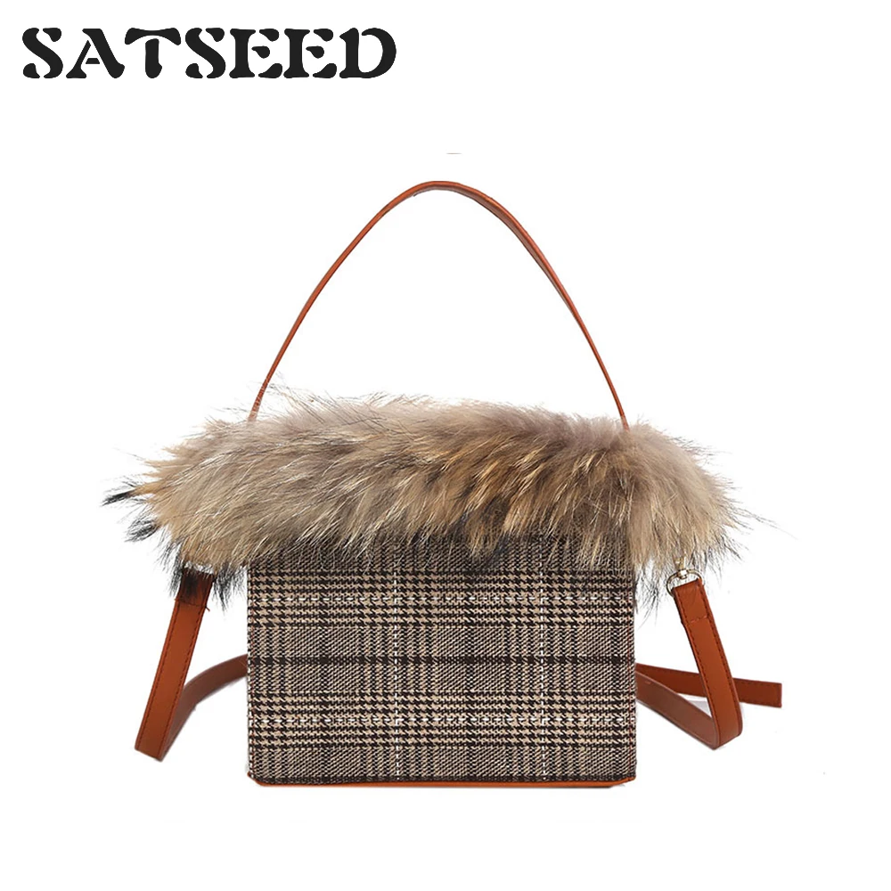 

Winter Woolen Handbag 2018 Korean Style New Product Women Bag Fashion Crossbody Bag Wrap Air Tweed Plaid Bucket Bag Vintage Box