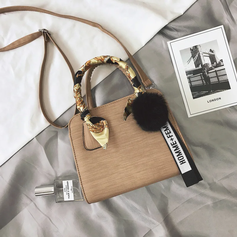 

SWDF Luxury Handbags New Designer Brand Shoulder Bags Fur Ball Ladies SAC A Main Lady Candy Bow Scarf Women Bags Trend Handbag