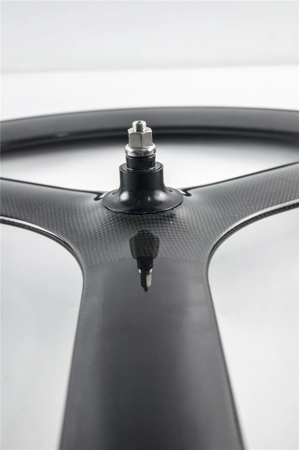 Best Hot sale carbon wheelset tri spoke 65mm depth 23mm width clincher 700c 3 spoke road bicycle wheel 2