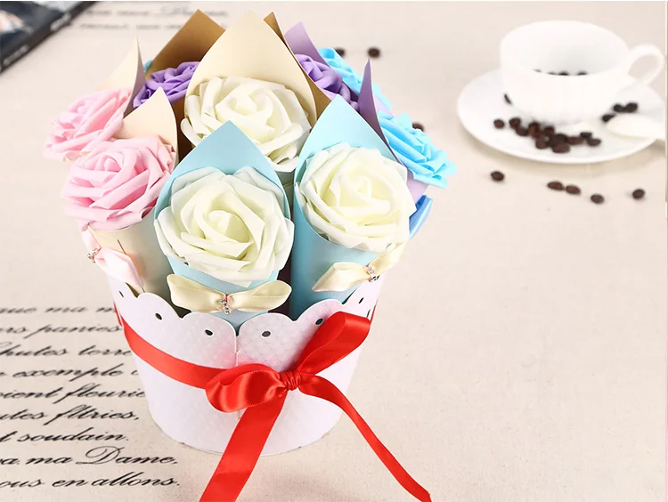 20 шт./лот, цветочные корзины, держатели для конфет, Свадебная коробка для конфет, коробка для конфет, Подарочная коробка для дня рождения, коробки с лентой и бантом, конусная коробка
