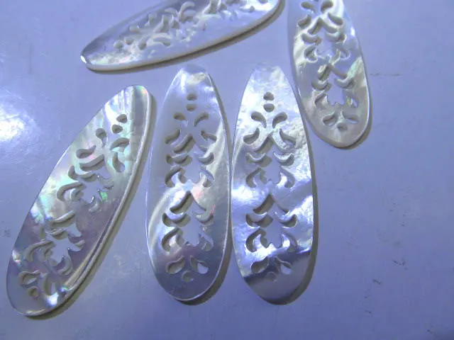 

top quality 6pcs 40charm12mm Genuine MOP Shell ,Pearl Shell teadrop drop pear Pink balck white filigree Carved Jewelry pendant