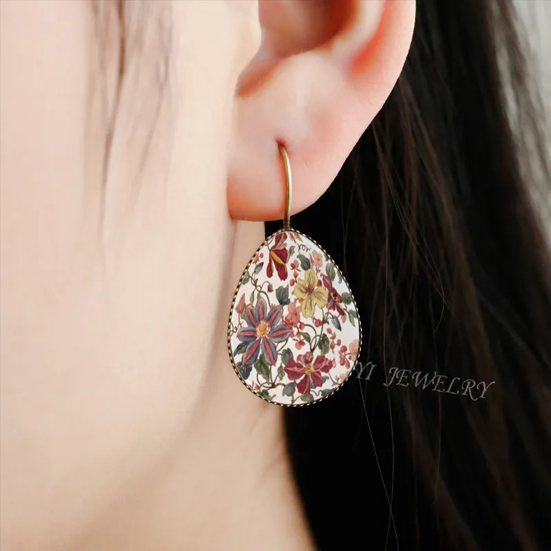 SUTEYI Mandala Chrysanthemum Yellow Feather Flower Water Drop Earrings For Women Bronze Plated Glass Indian Style Jewelry