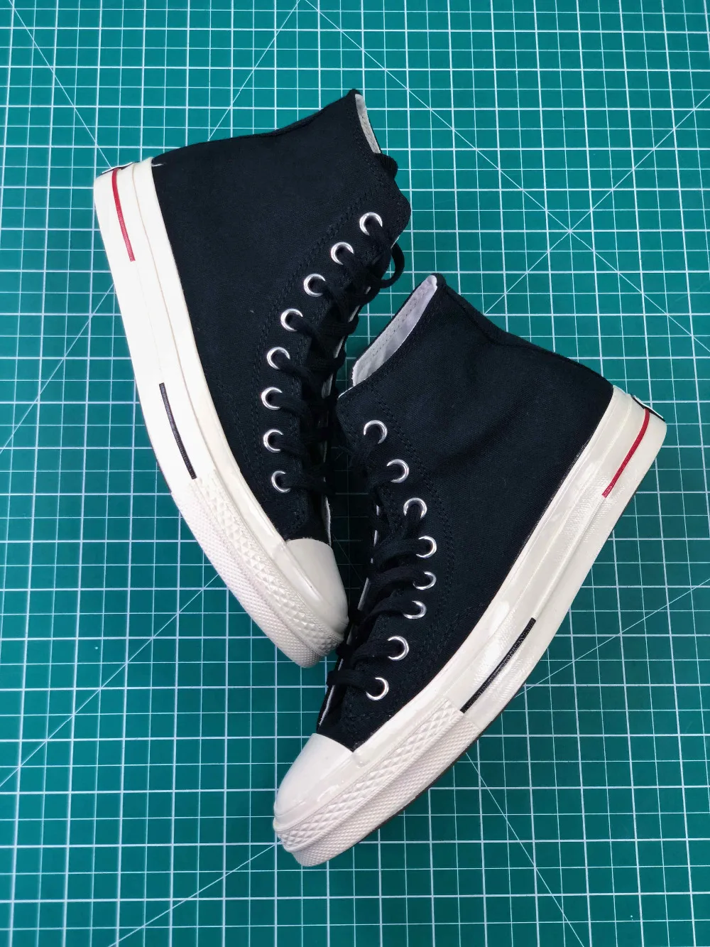 

Converse All Star CDG X Chuck Taylor 1970s HiOX 18SS Skateboarding Shoes Sport Black High-Top Authentic For Men and Women